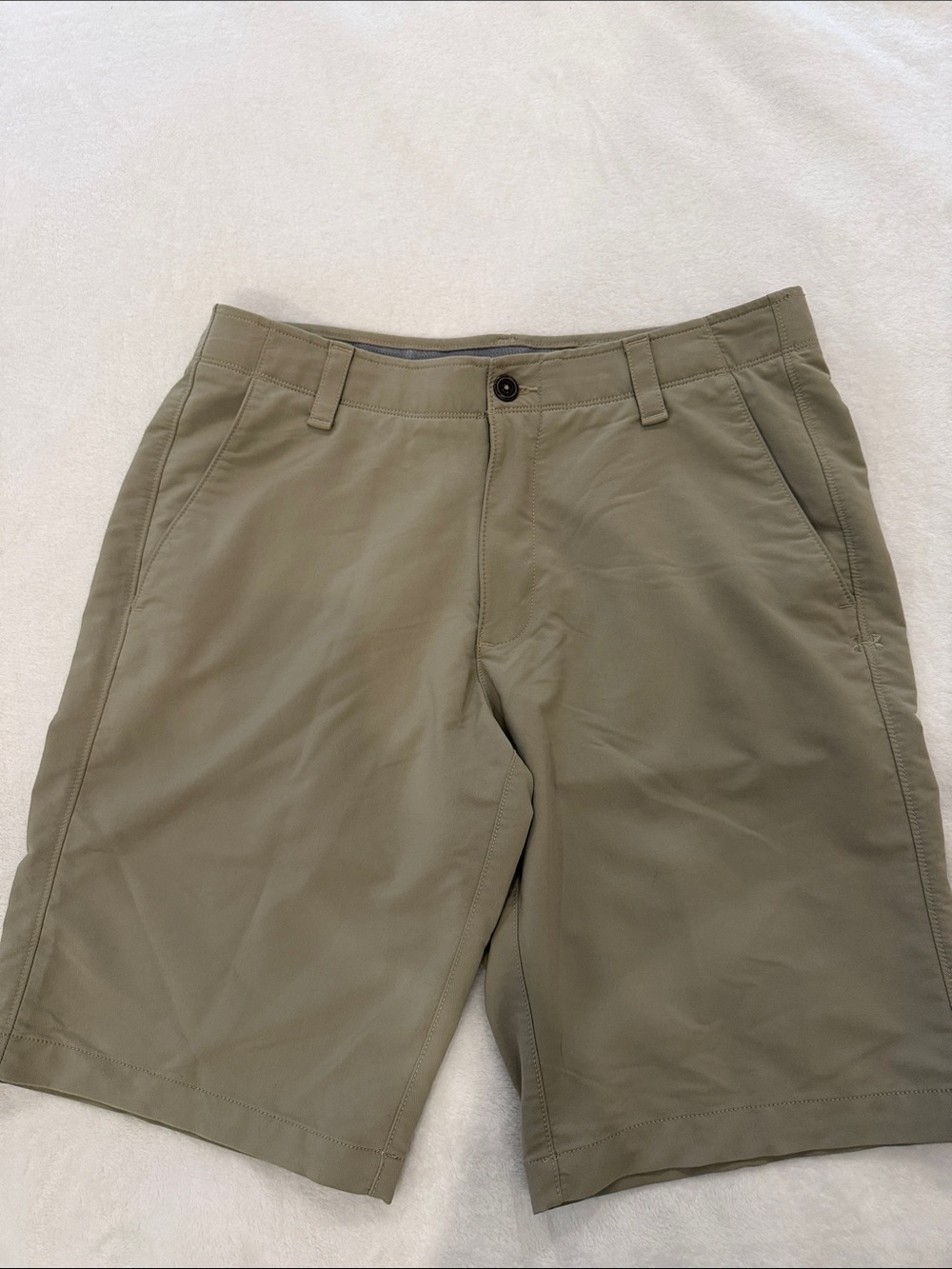 Under Armour Men's Olive Performance Flat-Front Shorts